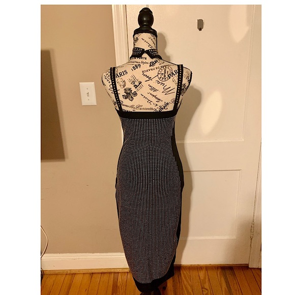 Pre’tite Embellished Dress....Sz: Medium - Picture 3 of 5